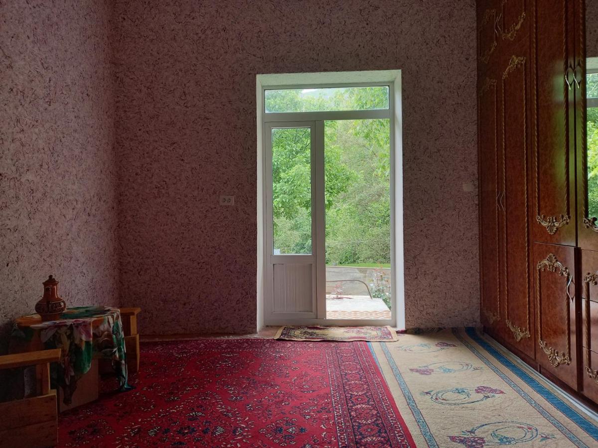 Forest Guest House Mirzakishlak Exteriér fotografie